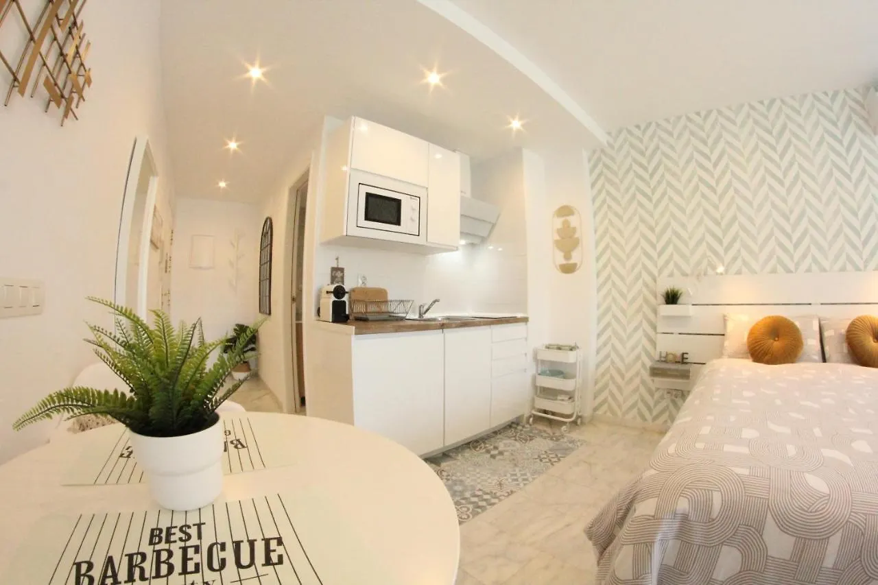 Torremolinos - New Central Studio Plata With Balcony Apartment