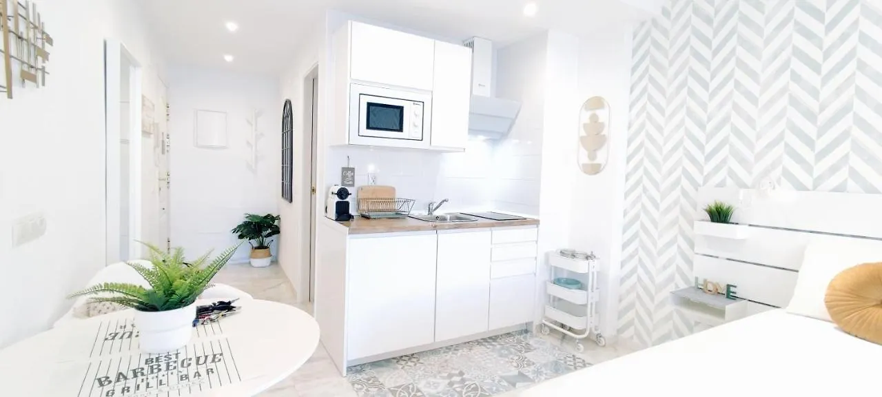 Apartamento Torremolinos - New Central Studio Plata With Balcony